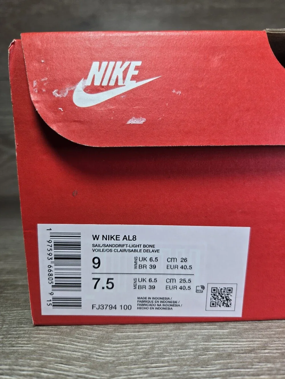 Nike AL8 Women's Running Shoes Sail / Light Bone Size 9 (FJ3794 100) New In Box
